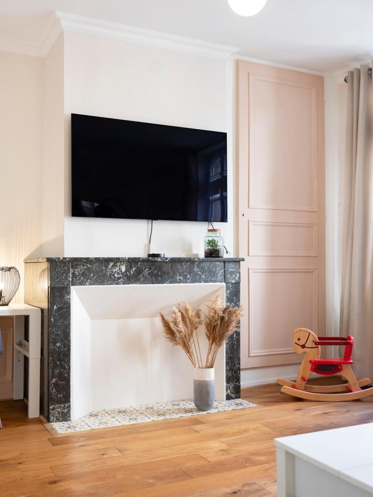 Appartamento Le Charlise Metz Esterno foto