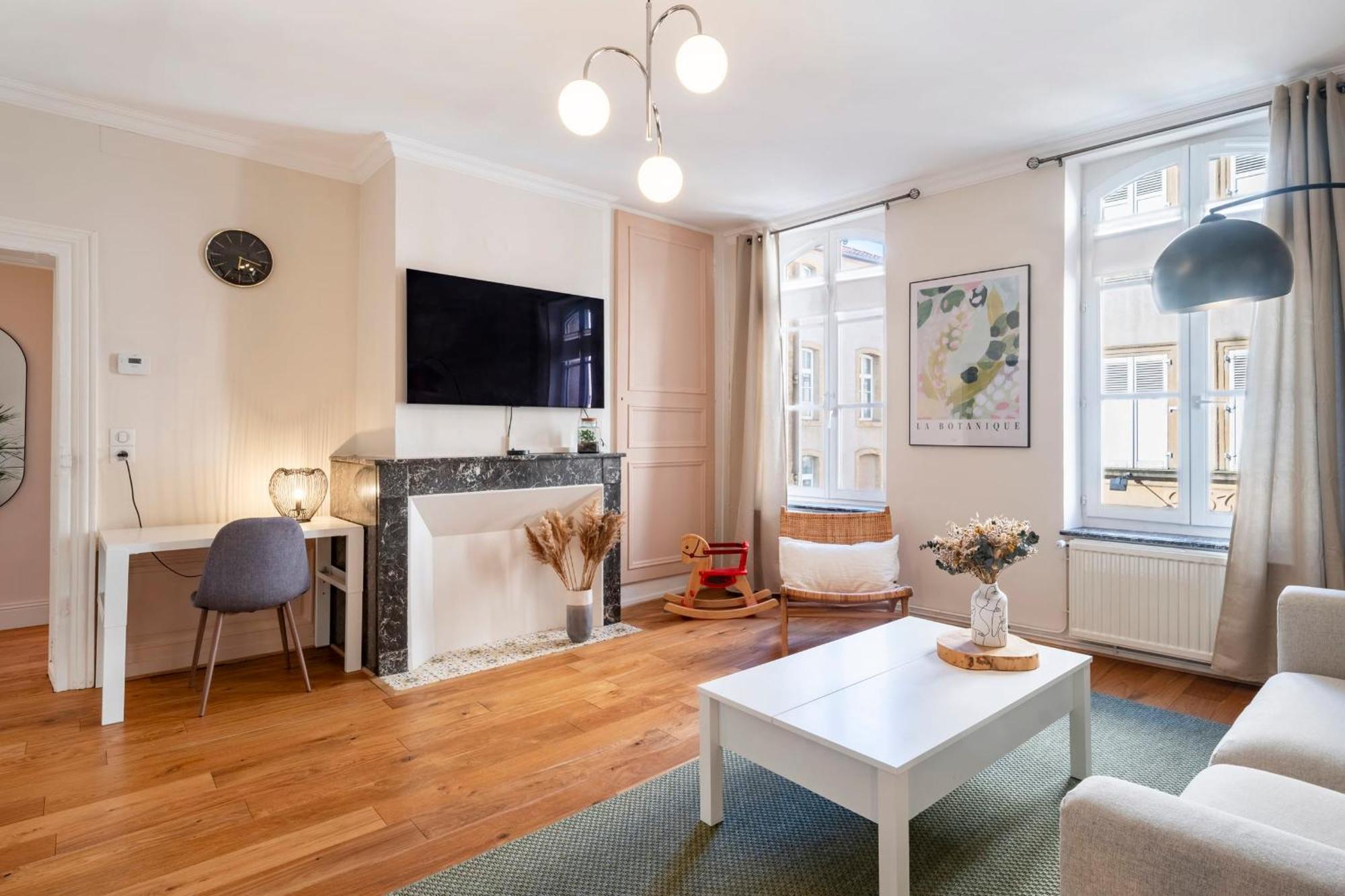Appartamento Le Charlise Metz Esterno foto
